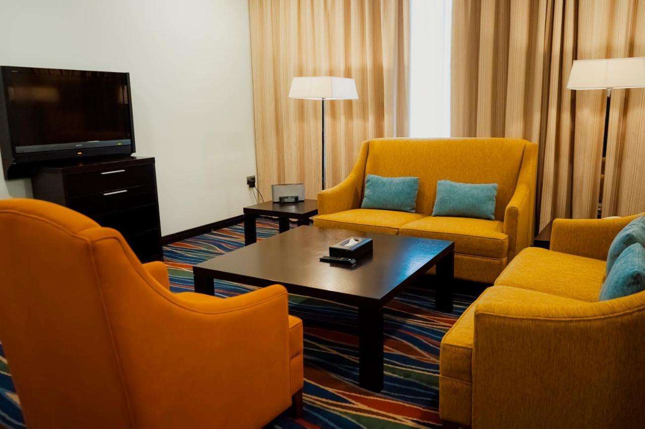 City Seasons Hotel & Suites Maskat Zewnętrze zdjęcie