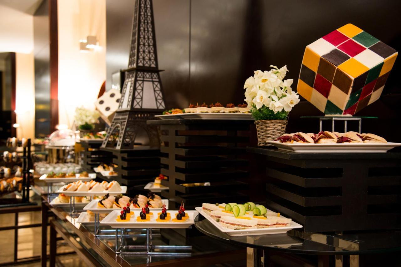 City Seasons Hotel & Suites Maskat Zewnętrze zdjęcie