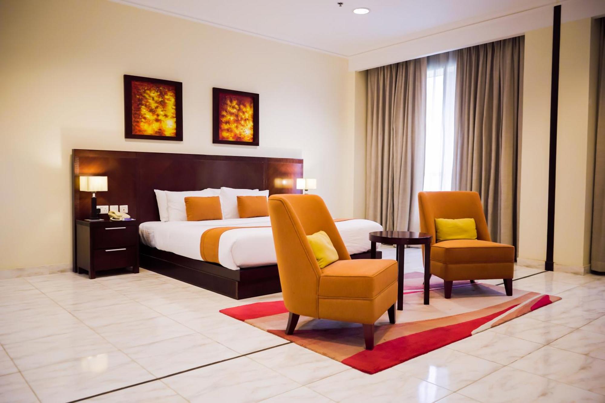 City Seasons Hotel & Suites Maskat Zewnętrze zdjęcie