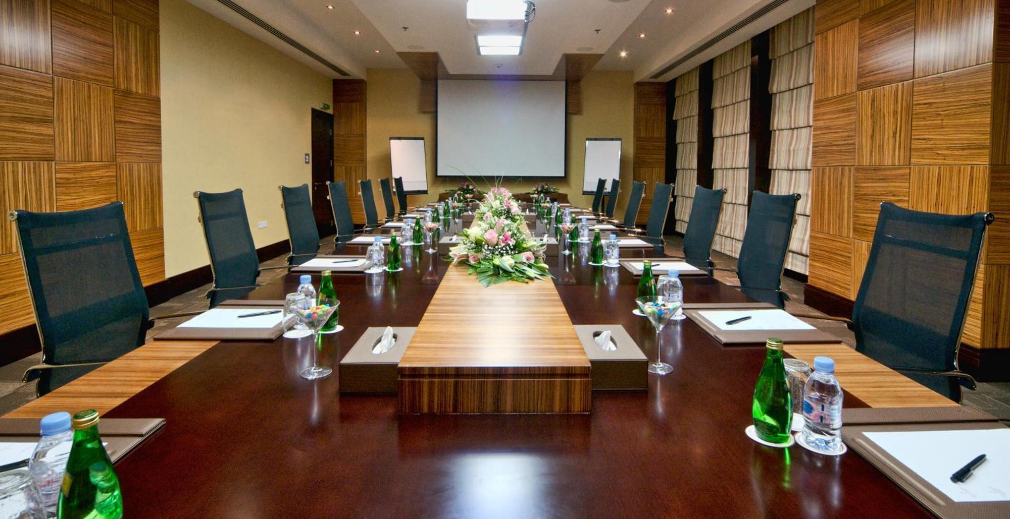 City Seasons Hotel & Suites Maskat Zewnętrze zdjęcie