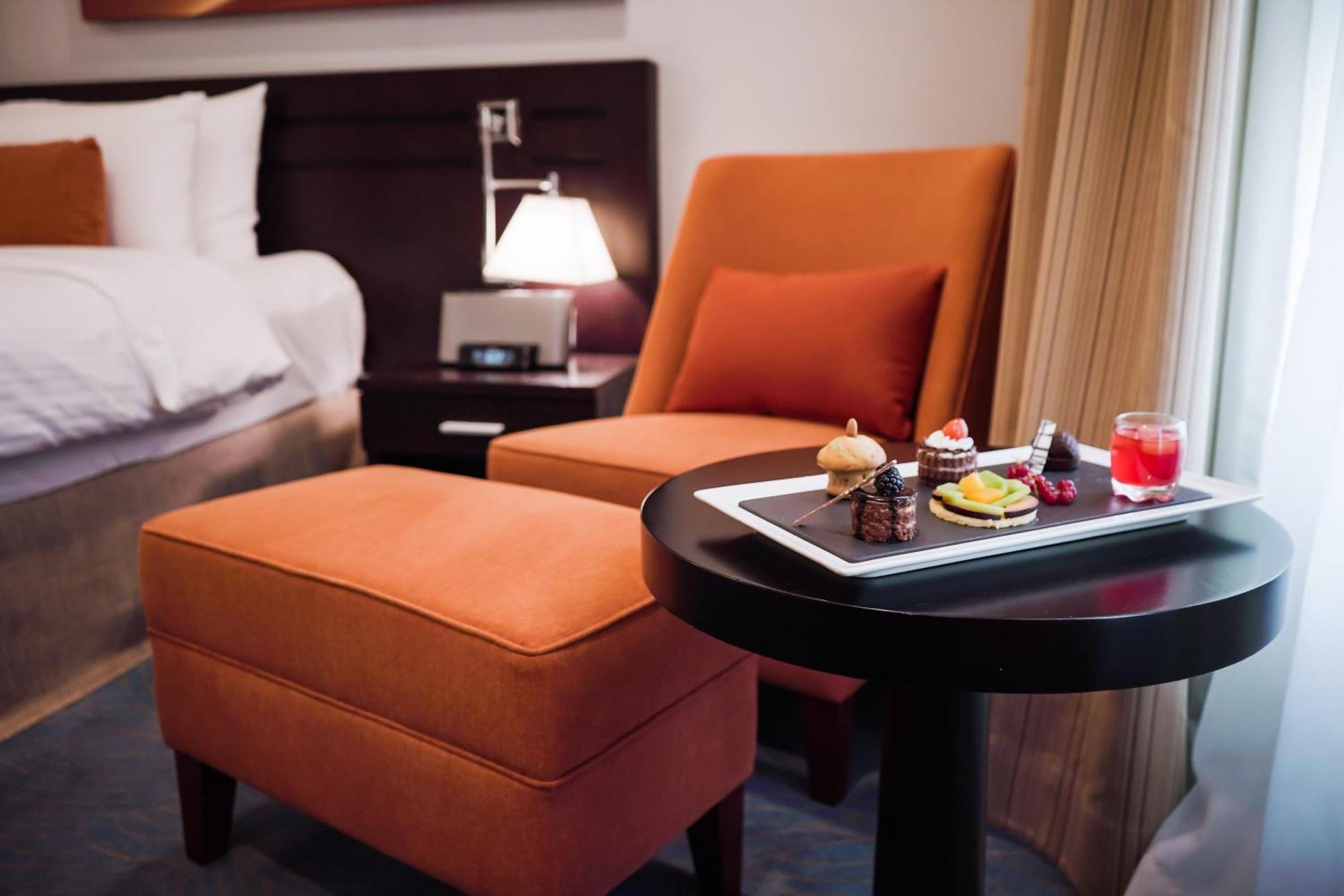 City Seasons Hotel & Suites Maskat Pokój zdjęcie