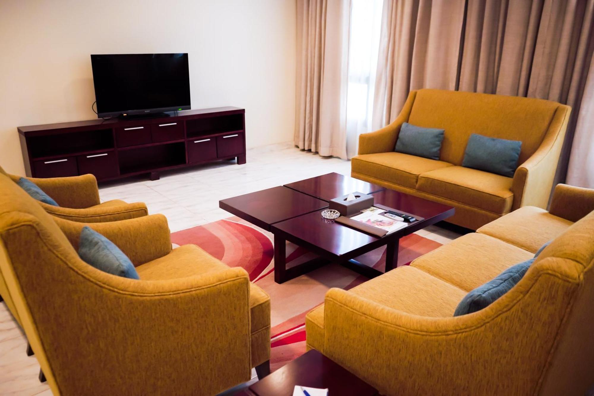 City Seasons Hotel & Suites Maskat Pokój zdjęcie